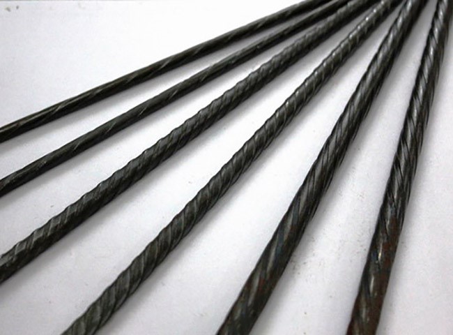 High Tensile 5.0mm Spiral PC Steel Wire 1670Mpa For Construction